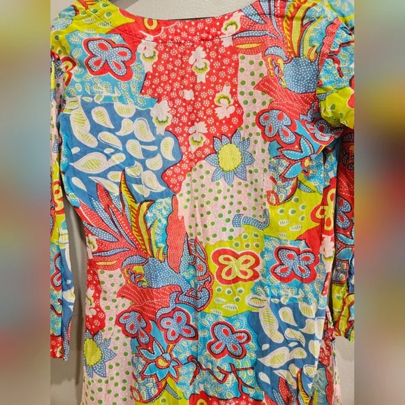 Colorful Women's Top - Picture 3 of 4